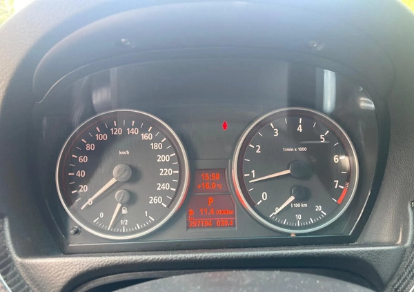 BMW Seria 3 cena 26000 przebieg: 297800, rok produkcji 2005 z Buk małe 121